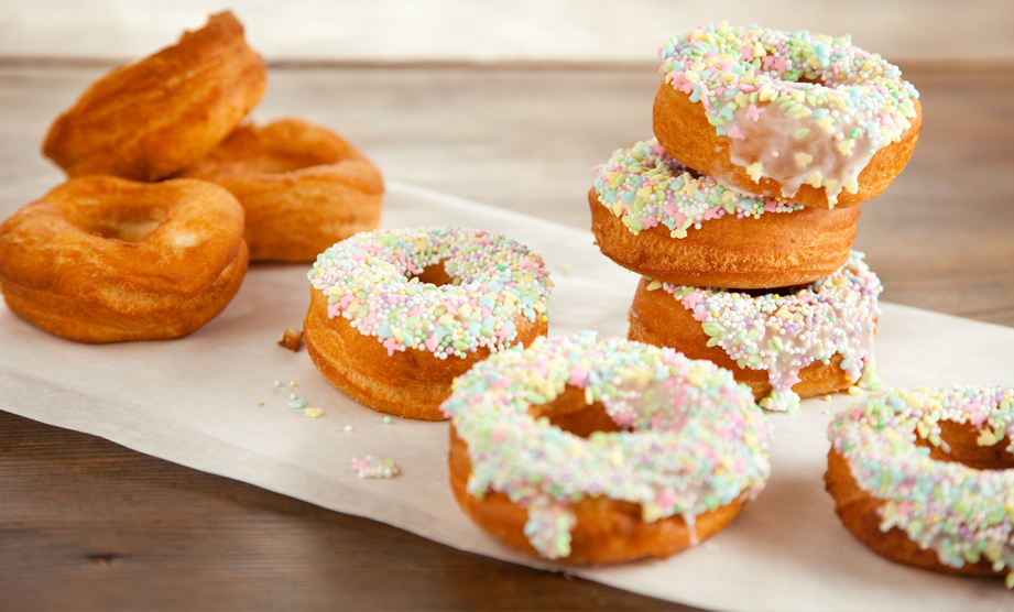 How to Make Doughnuts at Home Thumbnail