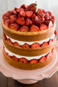 Savannah Strawberry Tall Cake Recipe