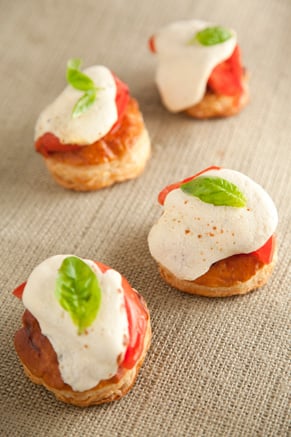 Tomato and Mozzarella Tarts Recipe